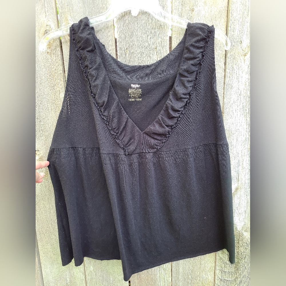 Mossimo size 16w/18w baby doll style black sleeveless top